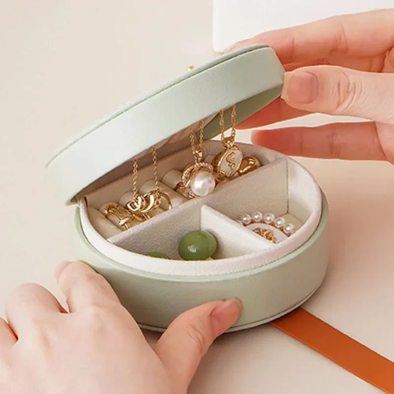 Compact Jewelry Holder