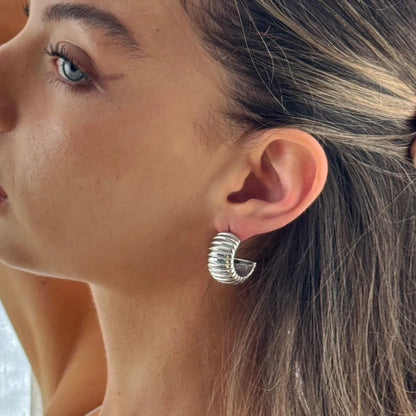 Vintage Texture Round Chunky Ribbed Hoop Earrings